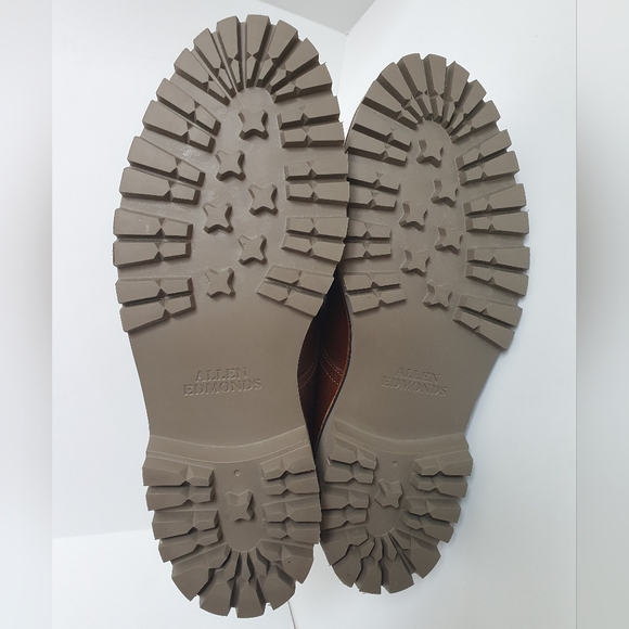 NWOB Allen Edmonds Freeport leather lace-up boots, size 11, brown - Picture 6 of 11